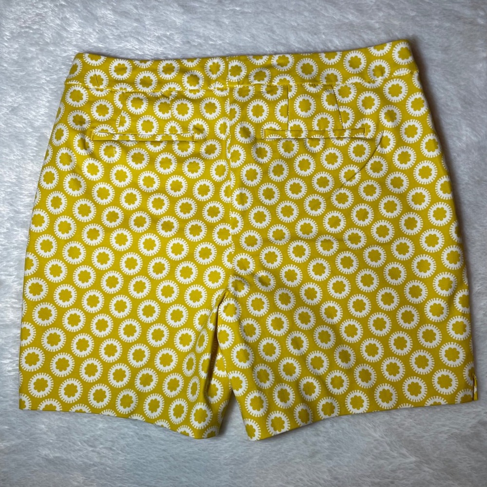 Boden Richmond Shorts 8 Yellow White Geometric Floral Sunburst 1960s Mod Retro - Picture 2 of 7